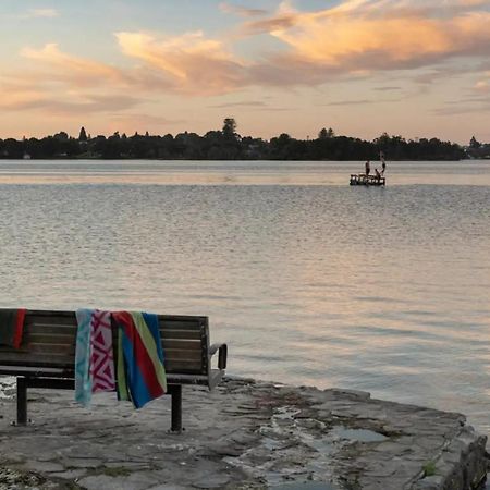Apartment Near The Water تاورانجا المظهر الخارجي الصورة